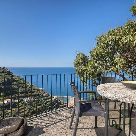Holiday home Camacho Xxi Estreito Da Calheta